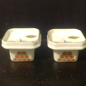 Arita 2 Small Asian Porcelain Pedestal Serving Dishes
